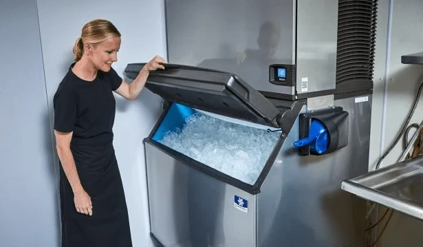 maquina de hielo con purificadora de agua